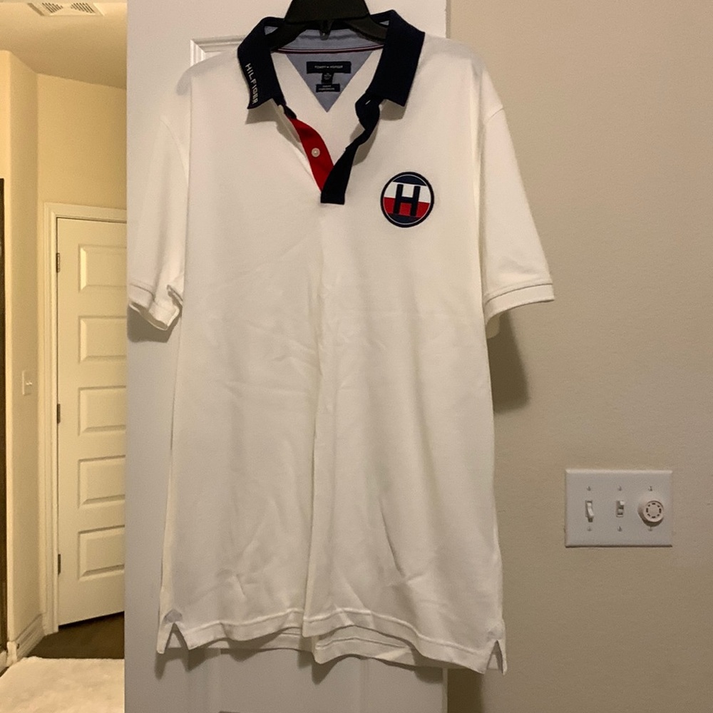Tommy Hilfiger Slim Fit Shirt.